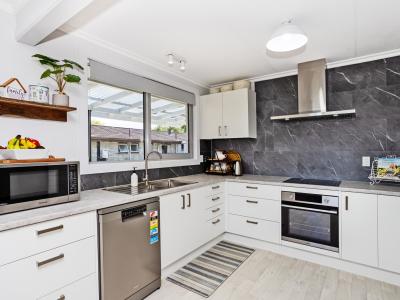 69 Racecourse Road, Glengarry