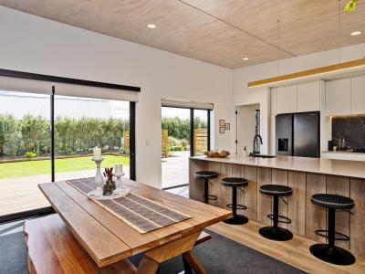 22 Glenda Place, Seaward Bush