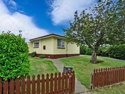 62-lothian-crescent-strathern