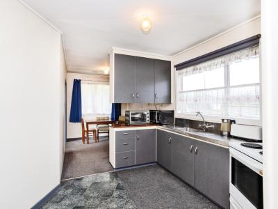 62 Lothian Crescent, Strathern