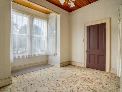 350 Great North Road, Winton