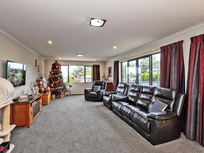 15 Skye Street, Heidelberg