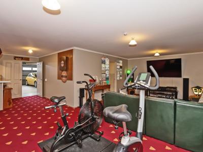 15 Skye Street, Heidelberg