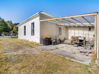 2026 Lumsden Dipton Highway, Dipton