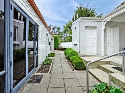 15 Herbert Street, Gladstone