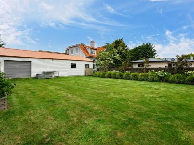 15 Herbert Street, Gladstone