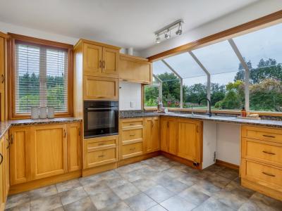 333 Thomsons Crossing East, Lochiel