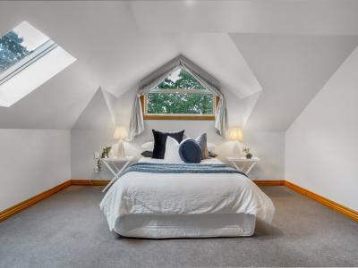 333 Thomsons Crossing East, Lochiel