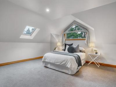 333 Thomsons Crossing East, Lochiel