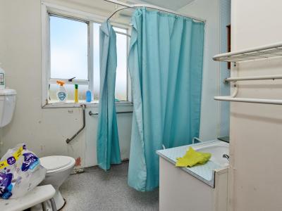 21 Henderson Street, Bluff