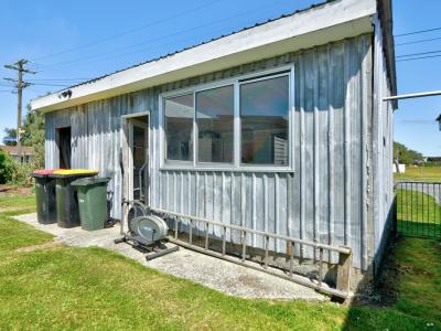 99 Balaclava Street and 6 Pera Street, Wyndham