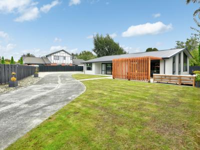 5 Romney Place, Gore