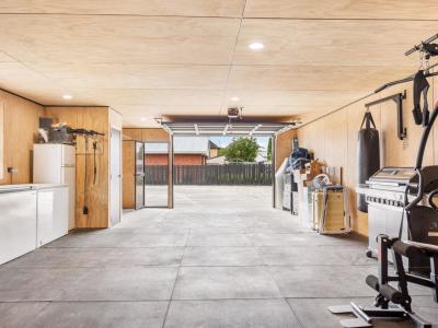 5 Romney Place, Gore