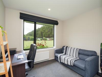 32 Lumsden Drive, Waikiwi