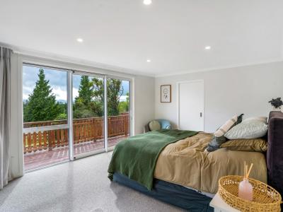 51 Sinclair Road, Browns