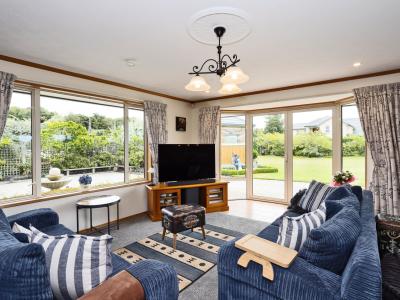 39 Spence Avenue, Otatara