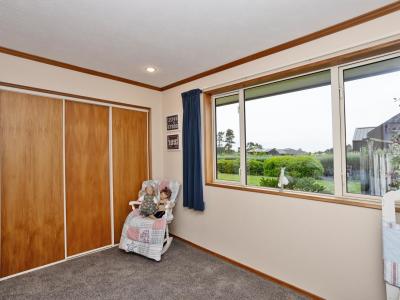 39 Spence Avenue, Otatara