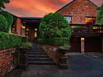 93-gala-street-queens-park