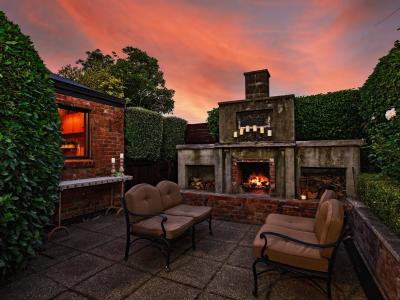 93 Gala Street, Queens Park