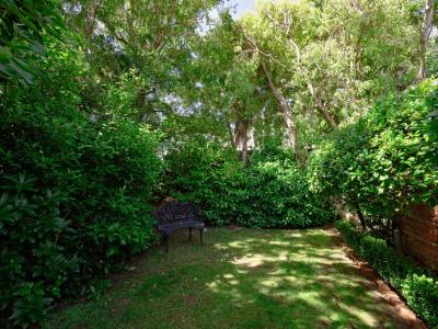 93 Gala Street, Queens Park