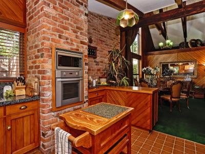 93 Gala Street, Queens Park