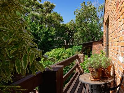 93 Gala Street, Queens Park