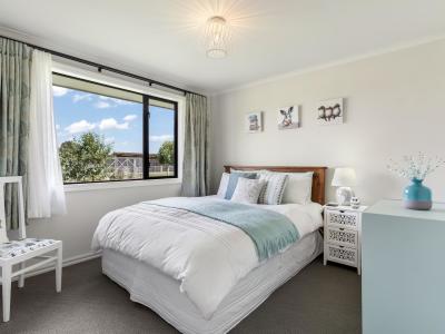 65 Racecourse Road, Winton