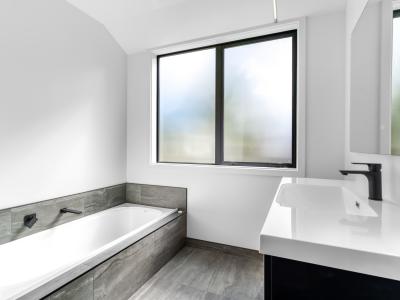 33 Home Street, Winton