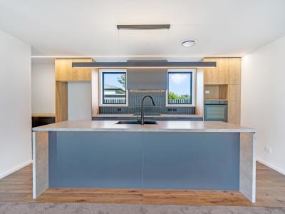 33 Home Street, Winton