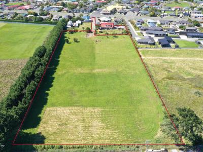 700-and-702-tweed-street-newfield