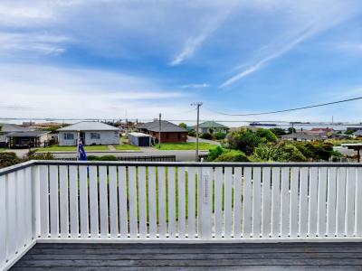 236 Foyle Street, Bluff