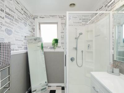 18 Montrose Street, Gladstone