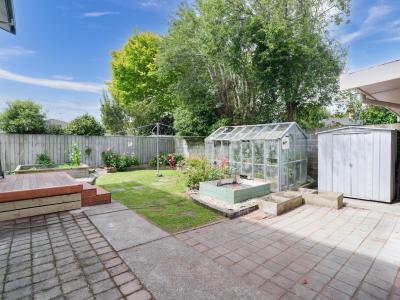 18 Montrose Street, Gladstone