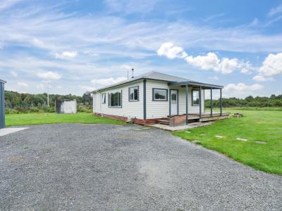 193 Mason Road, Seaward Bush