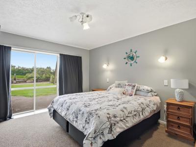 490 McQuarrie Street, Tisbury