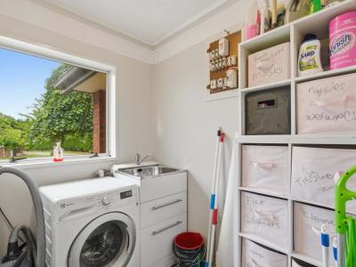 490 McQuarrie Street, Tisbury