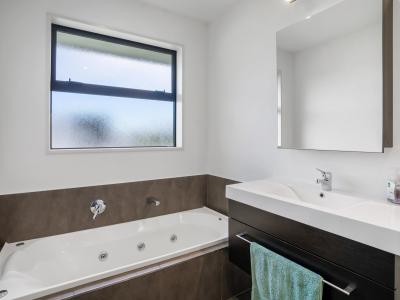 23B Hodges Drive, Winton