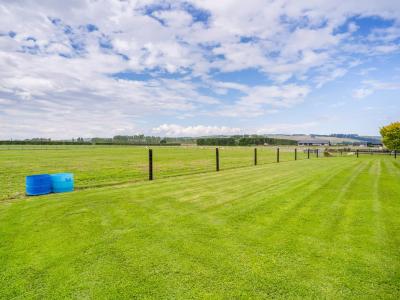 23B Hodges Drive, Winton