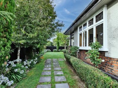 86 Wilton Street, Windsor