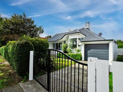 19 Albert Street, Gladstone