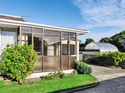 104A Jenkin Street, Strathern