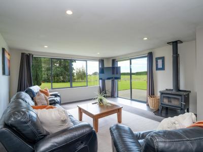 239 Pomona Road East, Makarewa