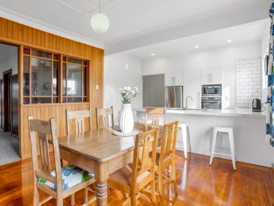 15 Home Street, Winton