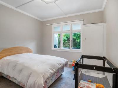 15 Home Street, Winton