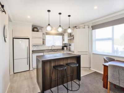 5-pine-crescent-hargest