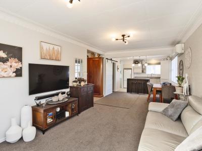 5 Pine Crescent, Hargest