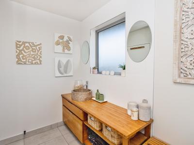 5 Pine Crescent, Hargest