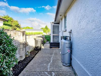 5 Pine Crescent, Hargest