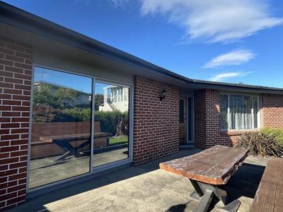 32-johnston-street-gore-surrounds