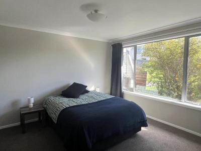 32-johnston-street-gore-surrounds